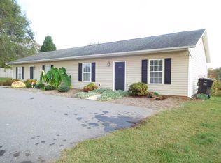 104 Dearborn St, Morganton, NC 28655