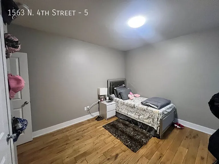 1563 N 4th St #5 — Photo 8