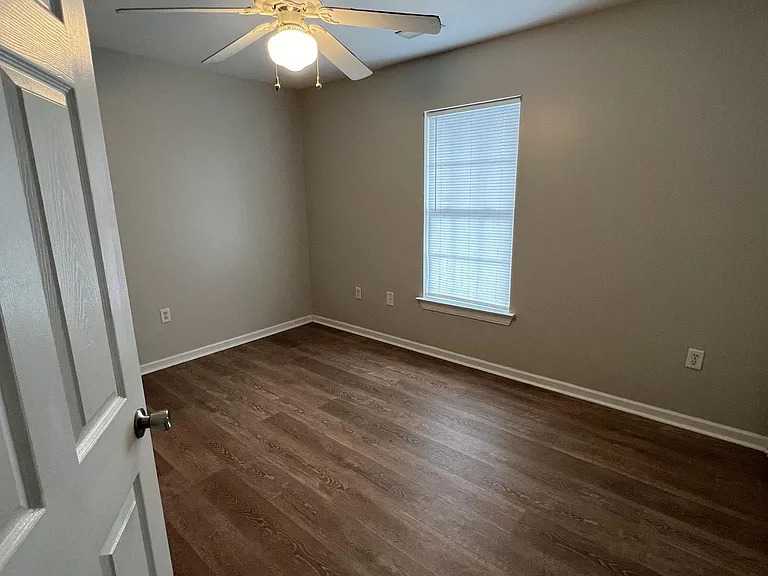 2110 Oak Bend Dr #1 — Photo 5