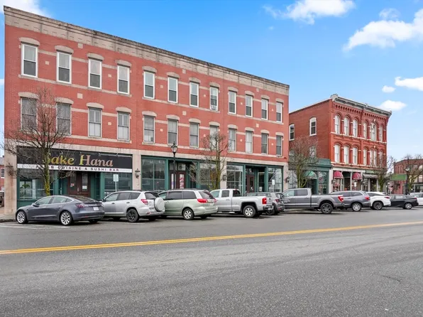 21 South St APT 34, Westborough, MA 01581