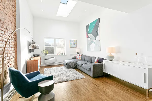 Rented by Compass | media 12