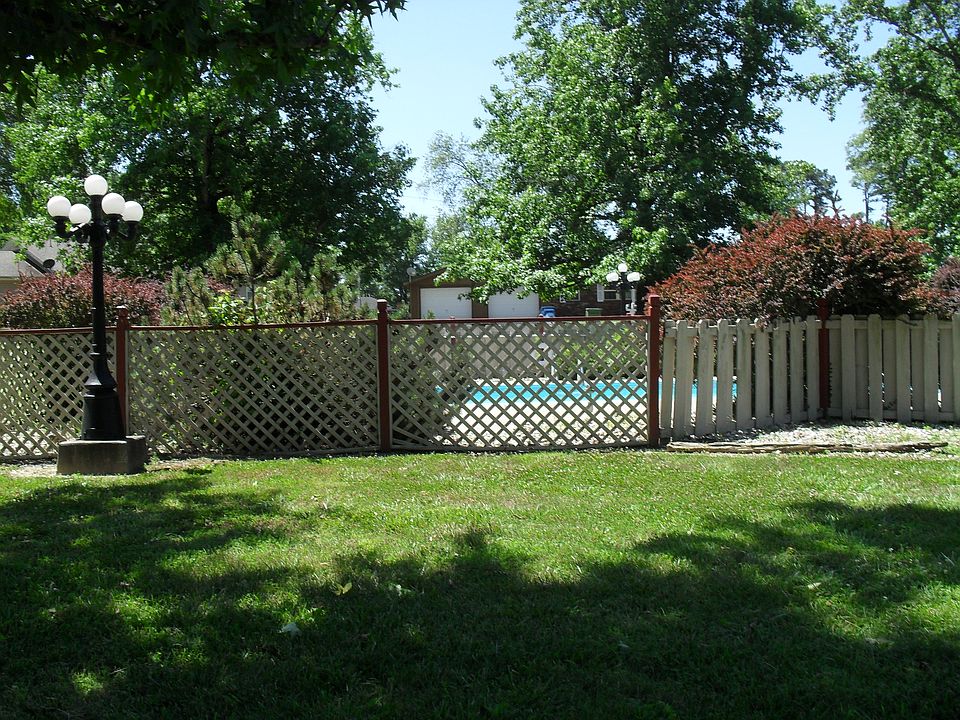 1st image of 129 Village Dr APT 1