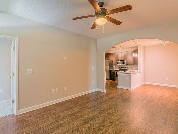 5th image of 1600 Belle Isle Ave APT 205