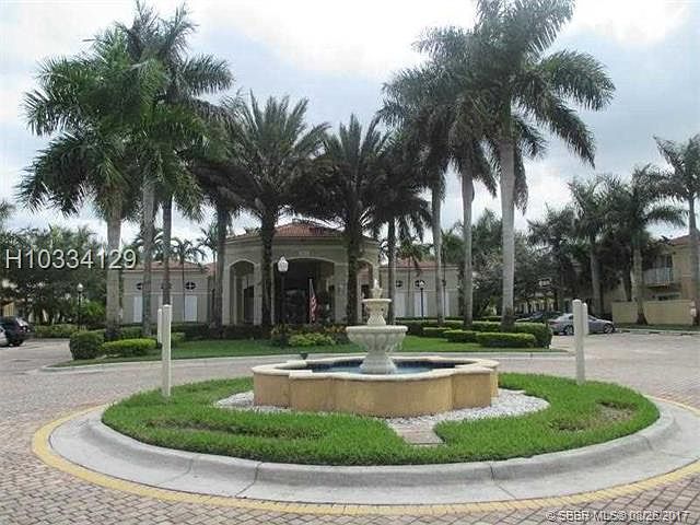 2nd image of 12842 SW 30th St #120