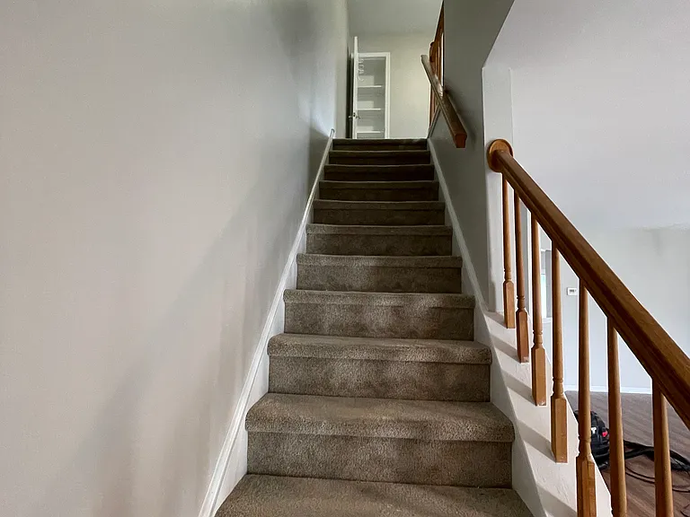 906 Fitch Ct — Photo 5