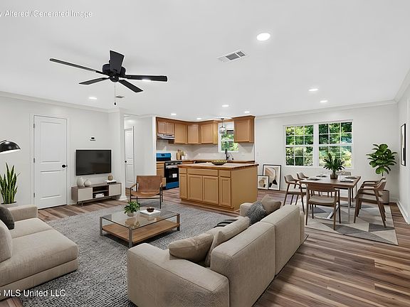4th image of 839 Herrin Dr
