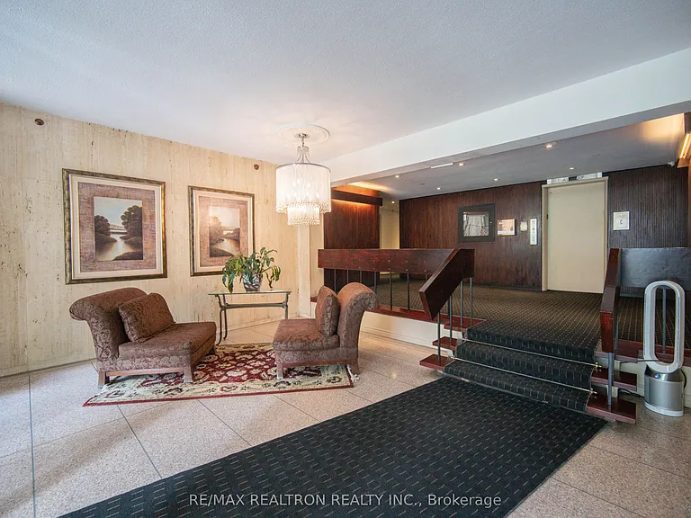 60 Montclair Ave #506 — Photo 7