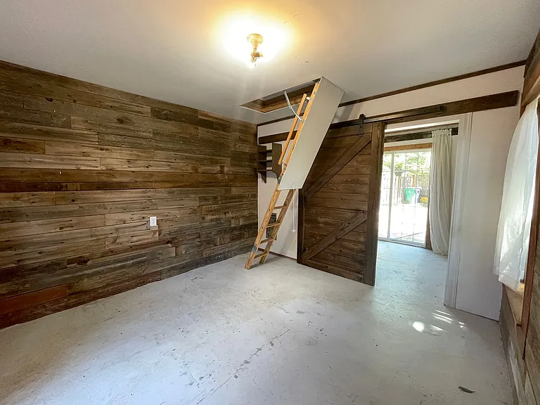 7015 N Greenwich Ave — Photo 24