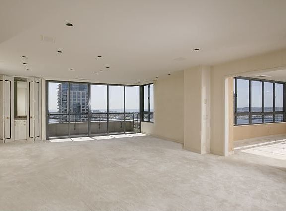 3rd image of 700 Front St Unit 2201