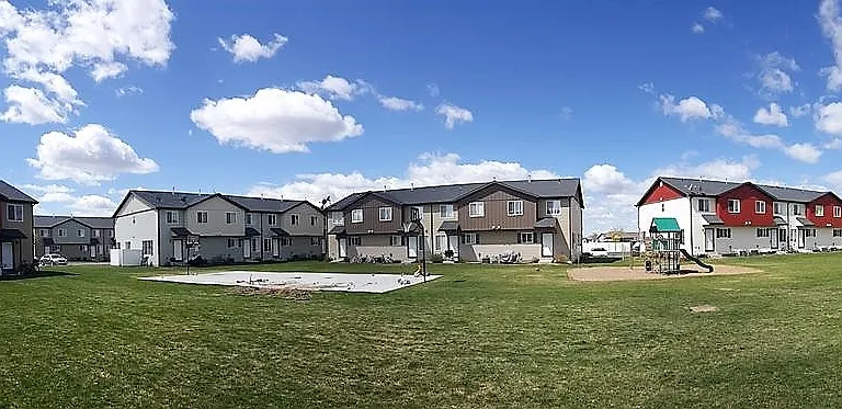555 Countryside Ave — Photo 26