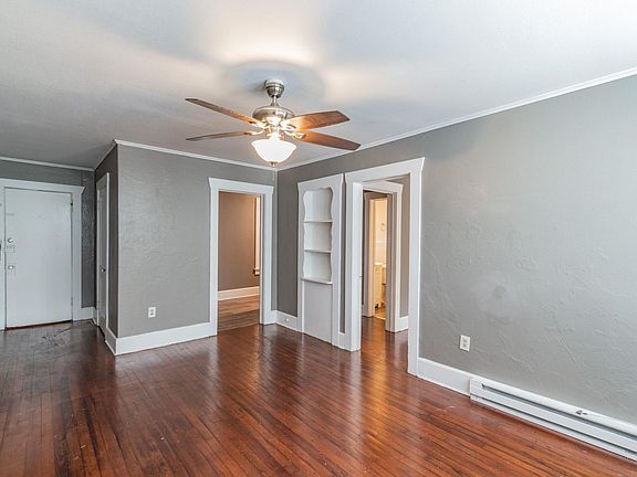 4th image of 310 13th Ave NE APT 13