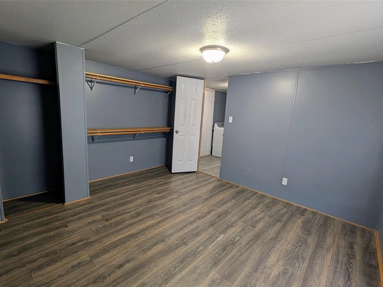 2 bed, 1.0 bath, 850 sqft, $1,400 — Photo 3