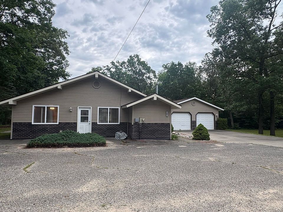 1st image of 103 Whitebirch Dr