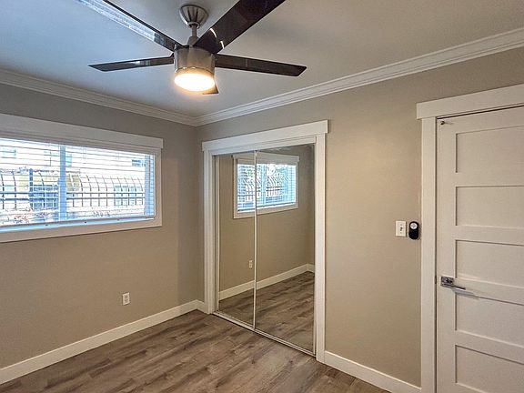 5th image of 424-05 Emerald Ave #5