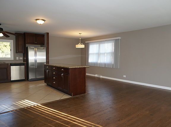 3rd image of 9133 S Keeler Ave