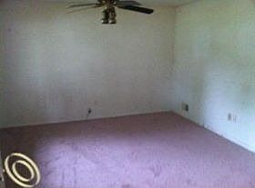 2nd image of 25604 Yale St