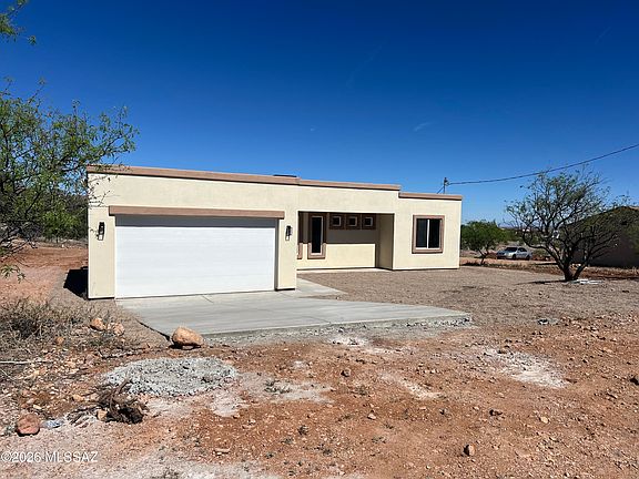 3rd image of 1501 Circulo Sombrero