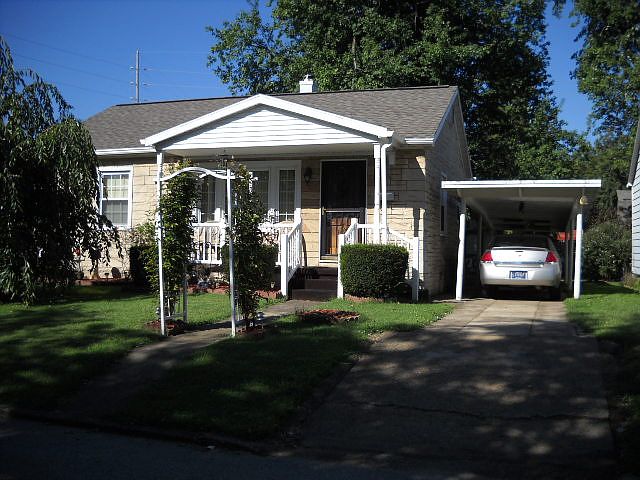1st image of 706 Rosewood St