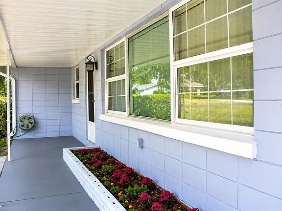 2nd image of 4331 MAGNOLIA AVENUE