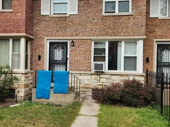 (undisclosed Address), Chicago, IL 60619