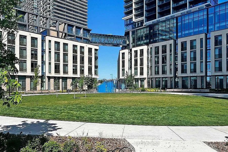 2 bed, $2,650 — Photo 2
