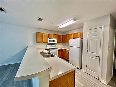 3rd image of 17 Shell Ave SE #1-A-3