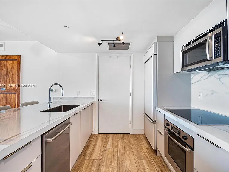 50 Biscayne Blvd #2706 — Photo 3