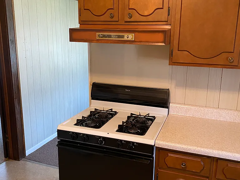 8906 Kennedy Ave #C — Photo 7