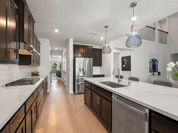 4802 Pecos Ridge Ln, Sugar Land, TX 77479