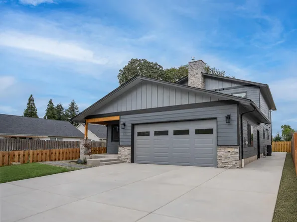 2456 Phillips Way, Lebanon, OR 97355