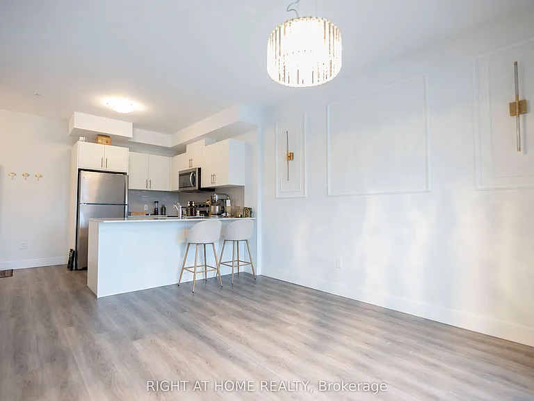 1000 Lackner Pl E #302 — Photo 16