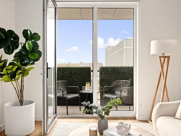 100 Sullivan Place image 4 of 22