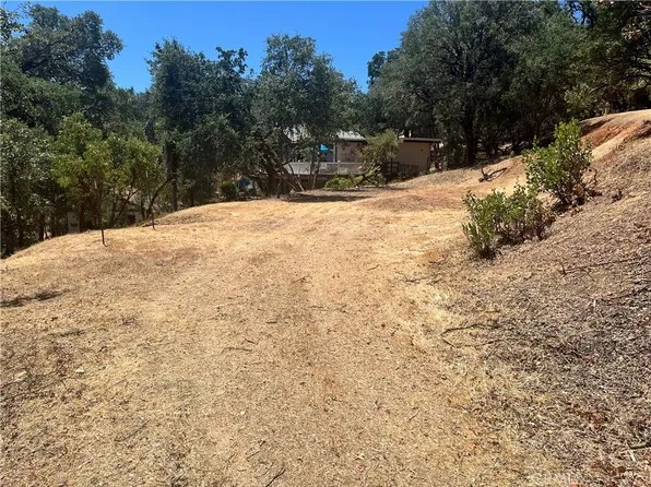 855 Anastasia Dr #8, Lakeport, CA 95453