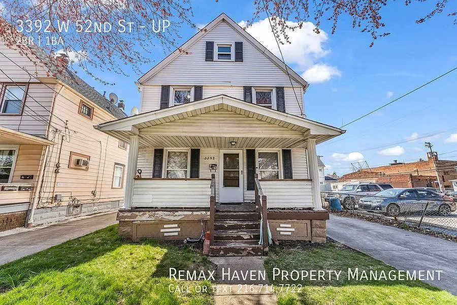 3392 W 52nd St photo 1