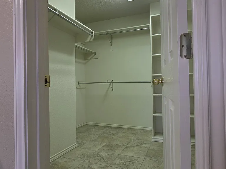 MASTER LARGE WALKIN CLOSET