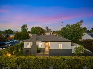 6956 Corbin Ave, Reseda, CA 91335