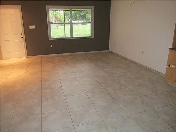 3rd image of 3202 Ramblewood Dr