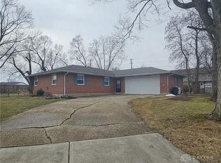 303 Crescent Dr, Lewisburg, OH 45338