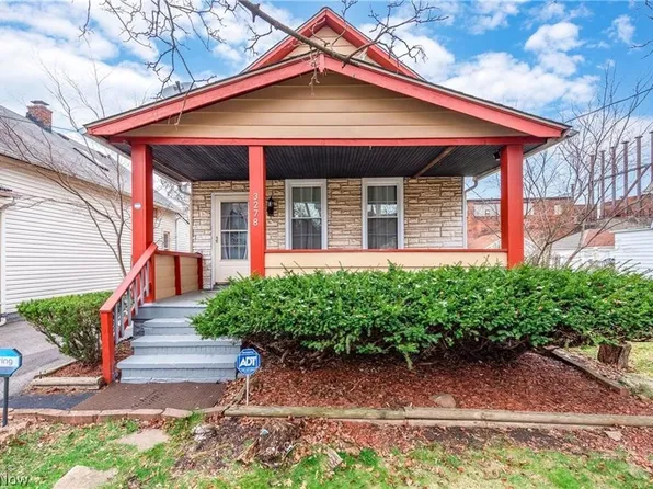 3278 W 61st St, Cleveland, OH 44102