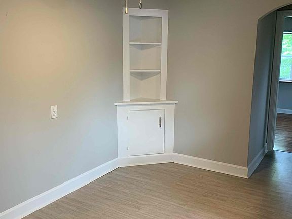4th image of 2702 Edroy Ct #2723-69