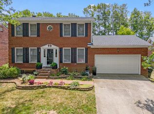 820 Edgewood Dr, Lexington, KY 40515