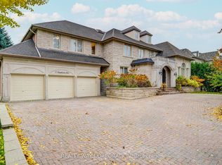 17 Heathcote Ave, Toronto, ON M2L 1Y6