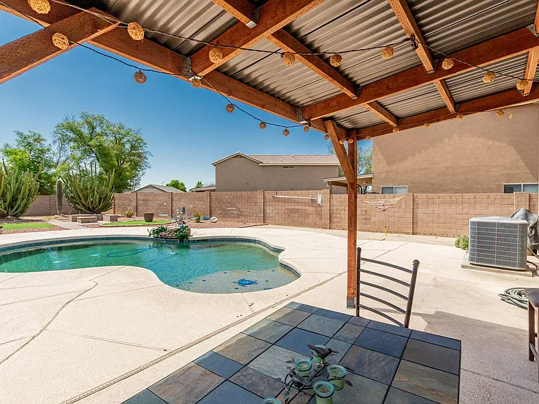 12823 W Ash St — Photo 29