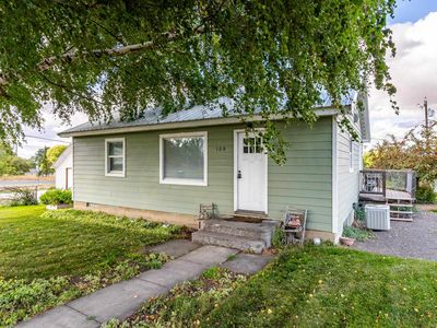 120 SE South 1st St, Creston, WA, 99117