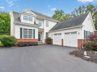 11 Whitman Common, Slingerlands, NY 12159