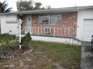 320 NE 171st St, North Miami Beach, FL 33162