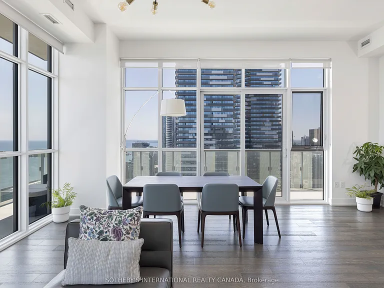 15 Lower Jarvis St #4502 — Photo 8