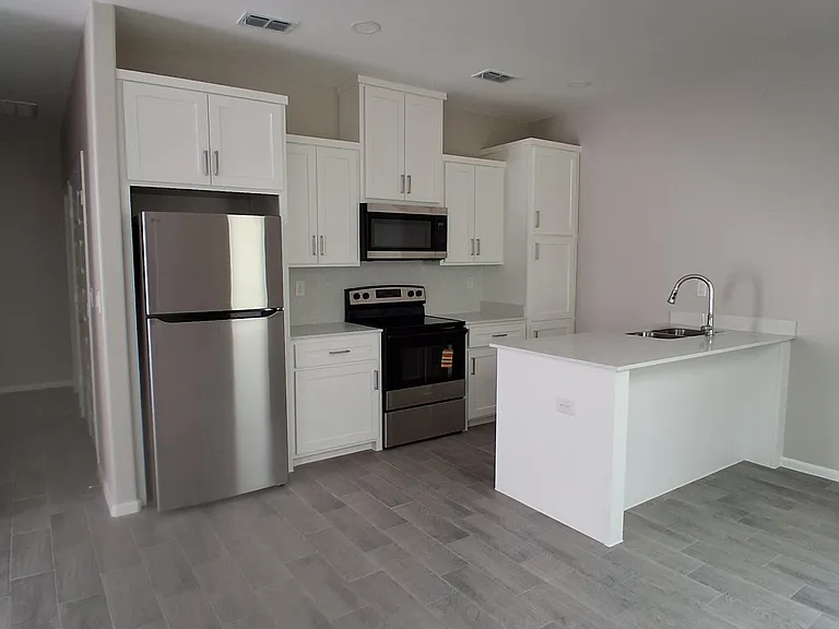 2808 E Harrison Ave #1 — Photo 4