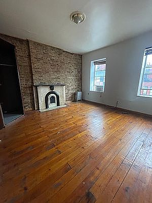 3rd image of 234 Grand St APT 3