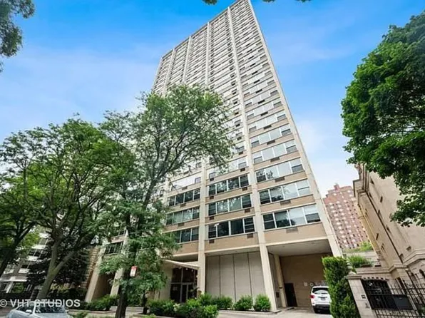 336 W Wellington Ave APT 705, Chicago, IL 60657